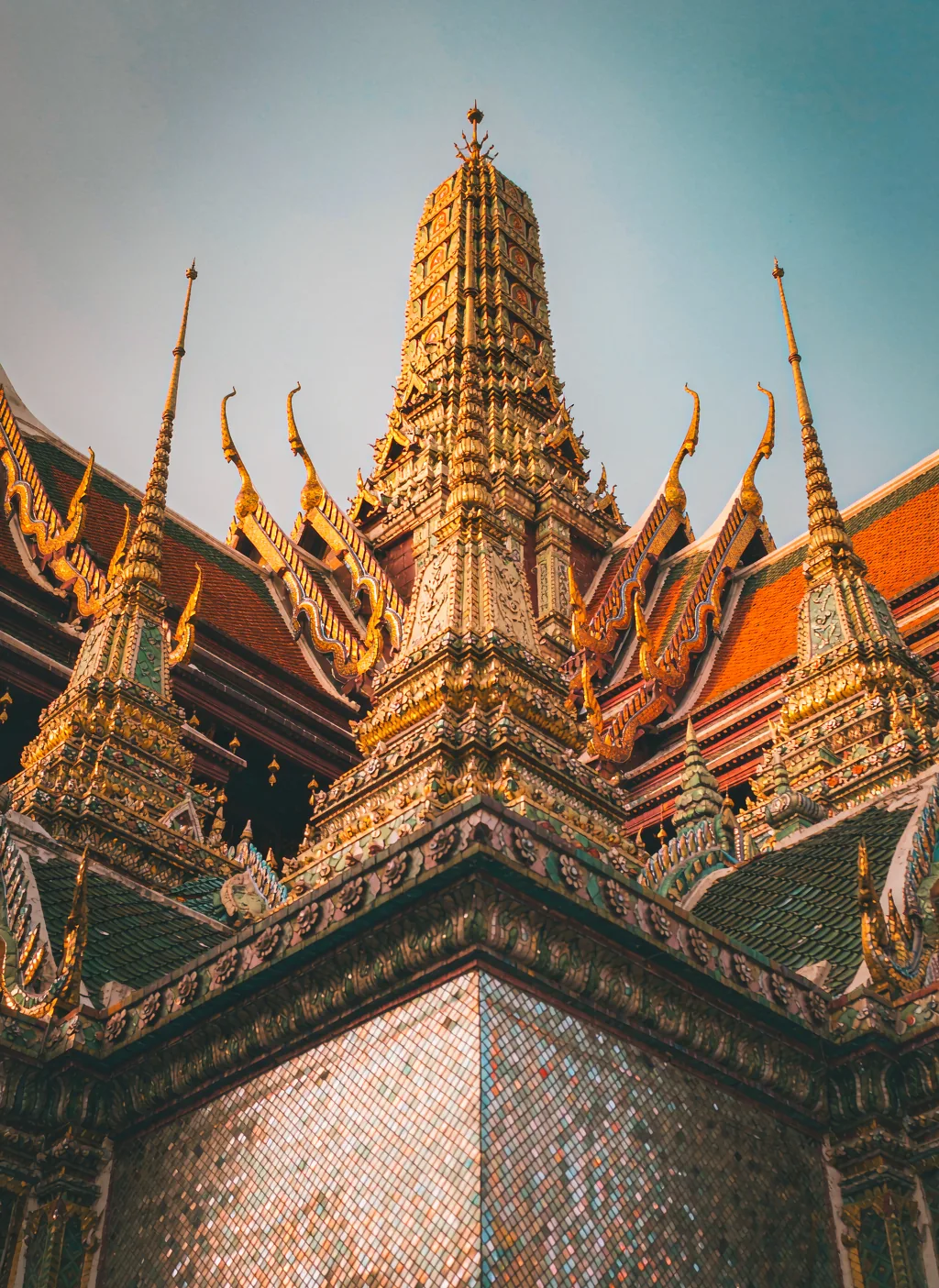 Grand Palace & Wat Pho Walking Tour